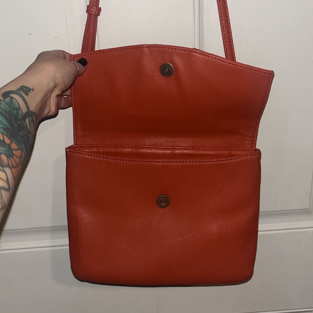 Matt & Nat crossbody purse - Picture 10 of 13